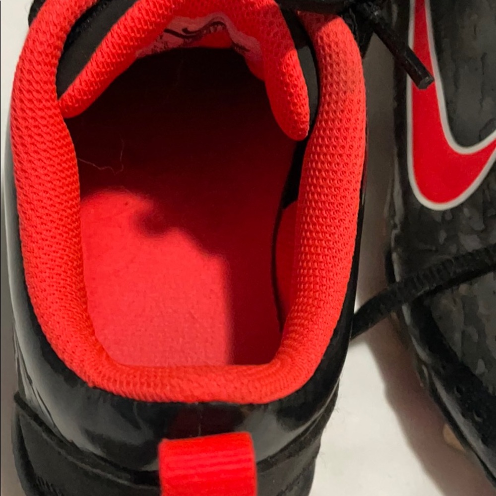 Baseball Cleats - Picture 6 of 6